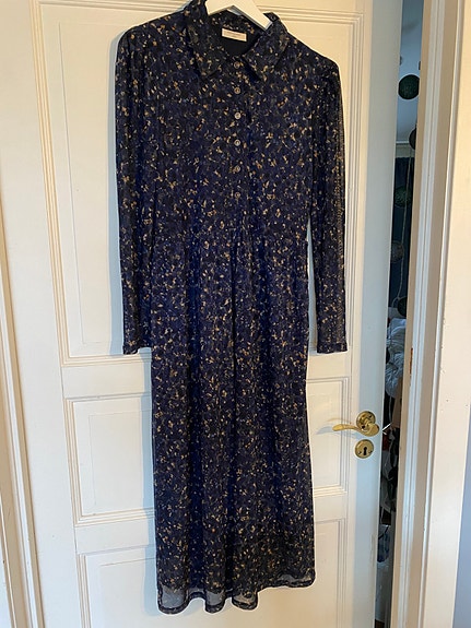 Product image 1 of 7