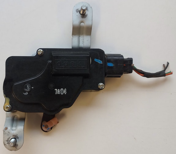 Product image 1 of 3