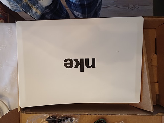 Product image 1 of 9