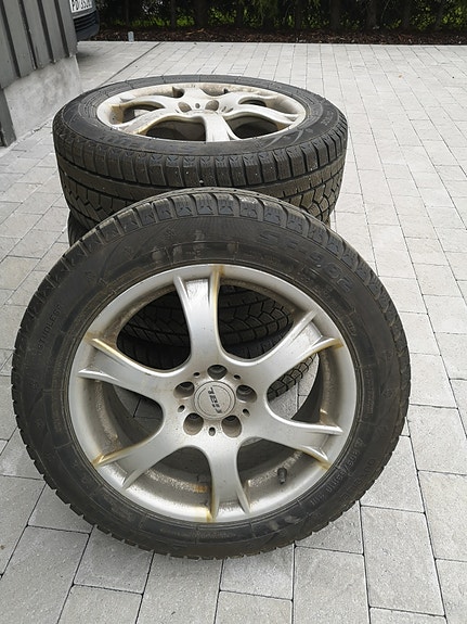 Product image 1 of 4