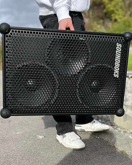 Product image 2 of 3