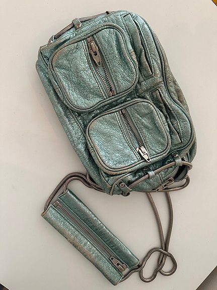 Product image 1 of 8