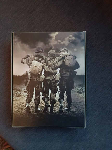 Product image 1 of 3