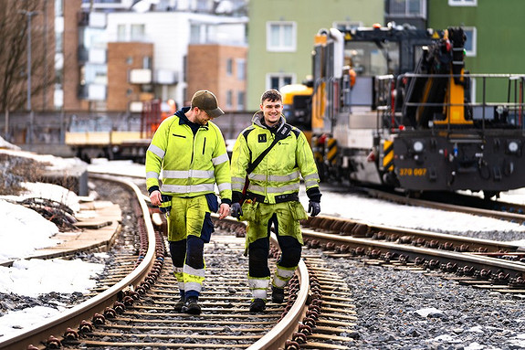 Bilde  av 7 i jobbannonse-galleriet