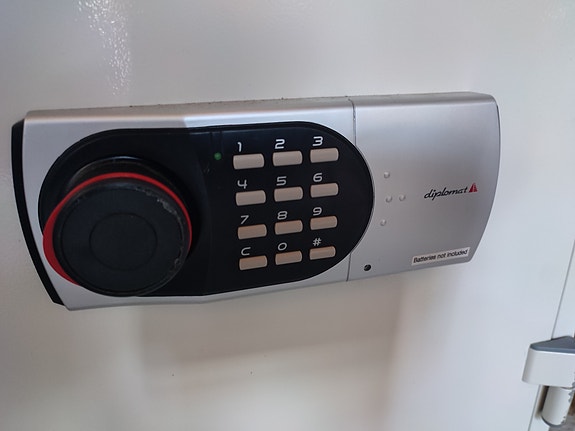 Product image 2 of 5