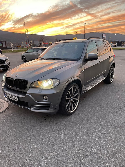 BMW X5 2 of 24