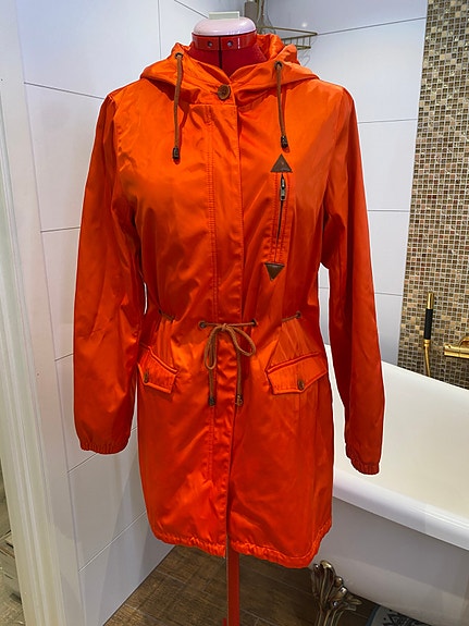 Product image 1 of 7