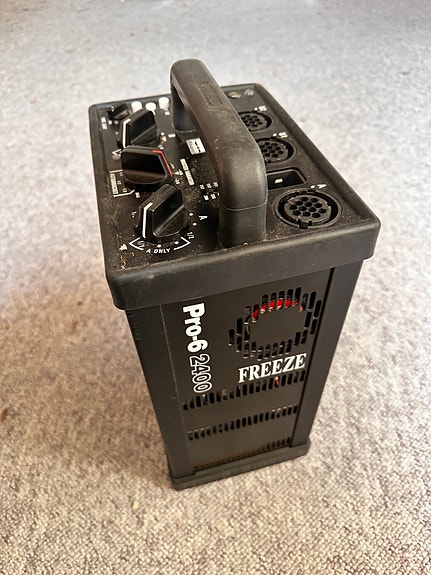 Product image 1 of 10