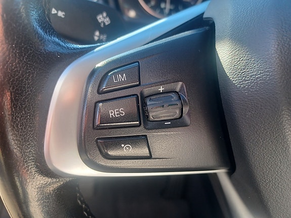 BMW 218d 22 of 30