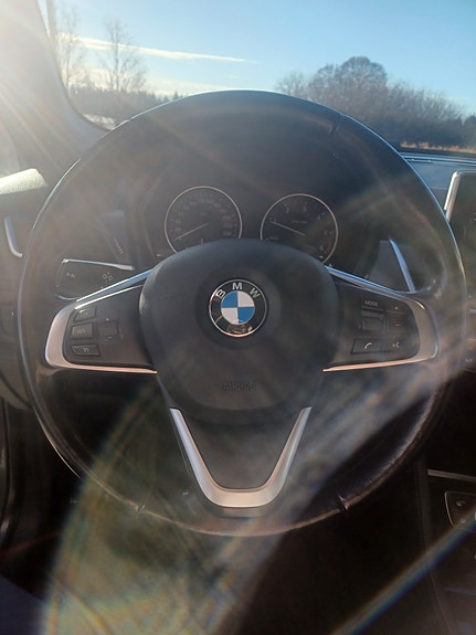 BMW 218d 21 of 30
