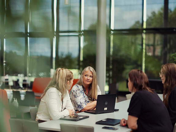 Hos oss blir du del av et inkluderende og positivt arbeidsmiljø. 
Foto: Statens vegvesen