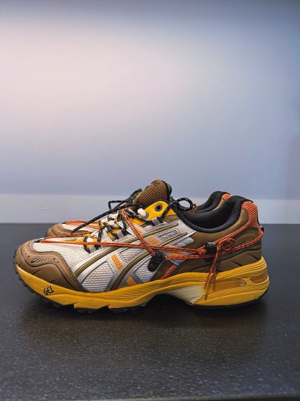 Asics Sko til salgs (side 6) FINN Torget