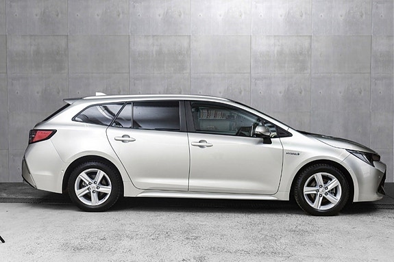 Toyota Corolla 4 of 28