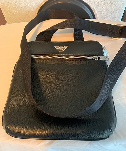 Product image 1 of 6