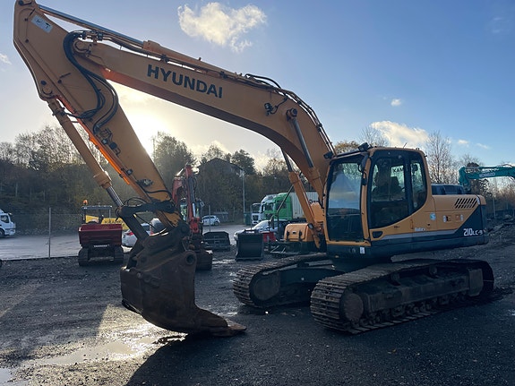 Hyundai 210LC-9