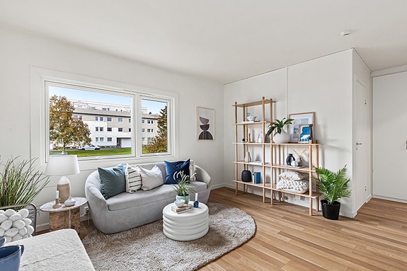 Eiendomsmegler 1 ved Marius Lyng ønsker velkommen til Karolinerveien 2 C.