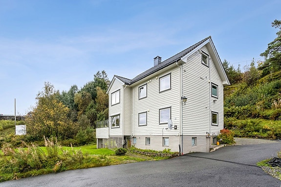 Velkommen til Straumåsen 3, boligen befinner seg i 1.etg