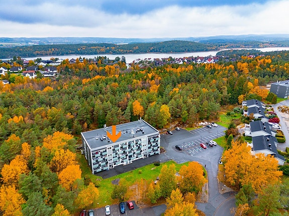 Velkommen til Per Gynt veien 34 - toppleilighet på toppen av Kurland med Sarpsborgmarka som din nærmeste nabo!