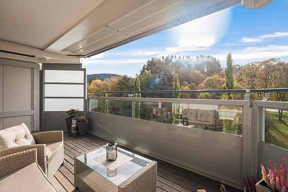 Velkommen til Løvåsbakken 11 - presentert av Pål Johannesen ved Eiendomsmegler Vest!