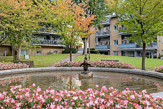 Velkommen til Skiringsalgaten 1B! Pen 3-roms i 2.etasje.