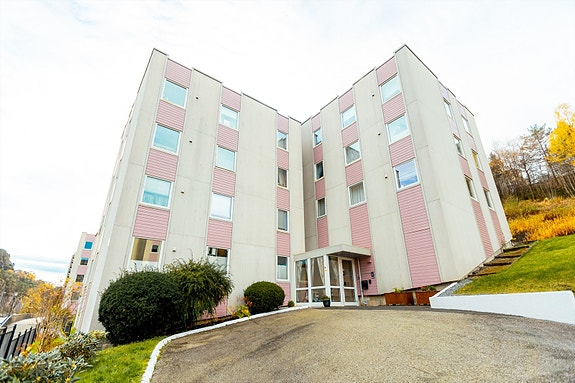 Aktiv Eiendomsmegling v/ Lars Waage har gleden av å presentere Loddefjordlien 8!