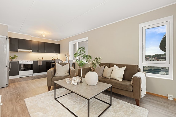 PrivatMegleren v/Eiendomsmegler MNEF Bjørn Tore Vigdel presenterer Verven 36 for salg