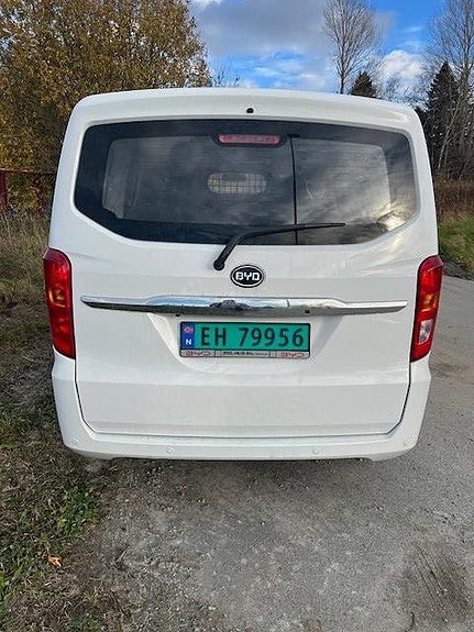 BYD T3 5 of 15