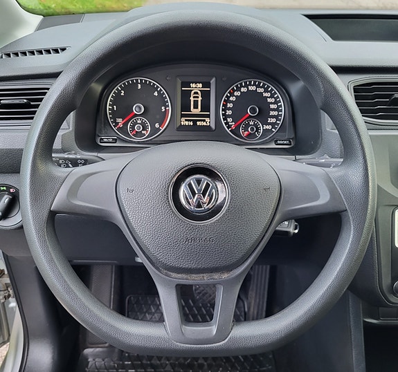 Volkswagen Caddy Maxi 13 of 22
