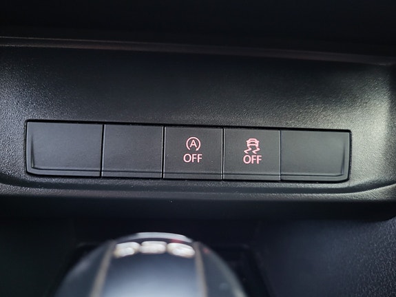 Volkswagen Caddy Maxi 21 of 22