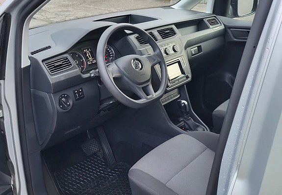 Volkswagen Caddy Maxi 8 of 22