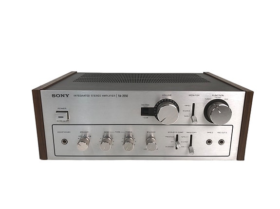 SONY　TA-2650 Sony TA-2650 Stereo Integrated Amplifier and Sony ST 1950
