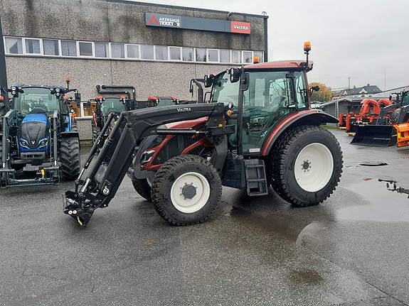 Valtra A115 2023, kr 875 000,-