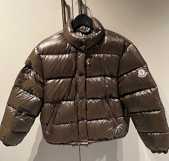 Product image 1 of 9