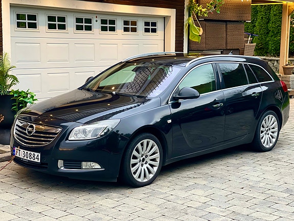 Opel Insignia 2 of 30