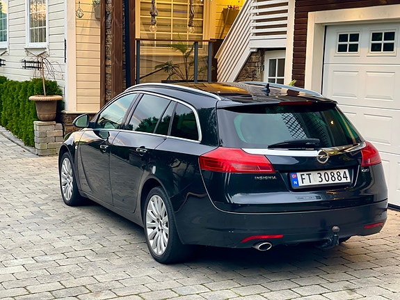 Opel Insignia 10 of 30