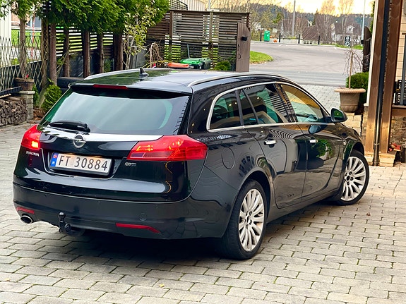 Opel Insignia 11 of 30