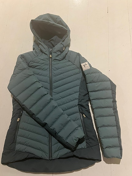 Product image 1 of 4