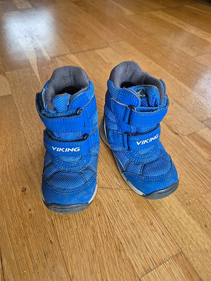 Product image 1 of 3