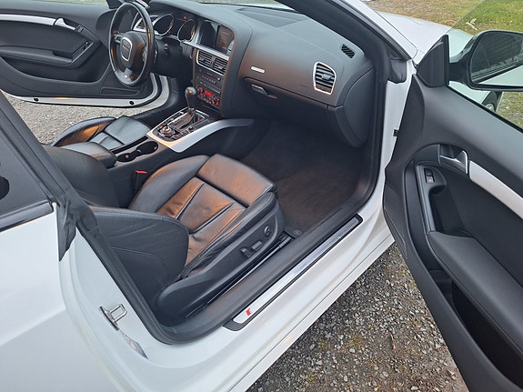 Audi S5 14 of 19