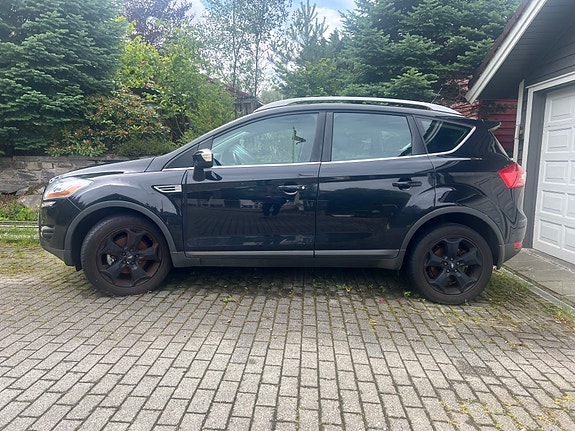 Ford Kuga 3 of 7