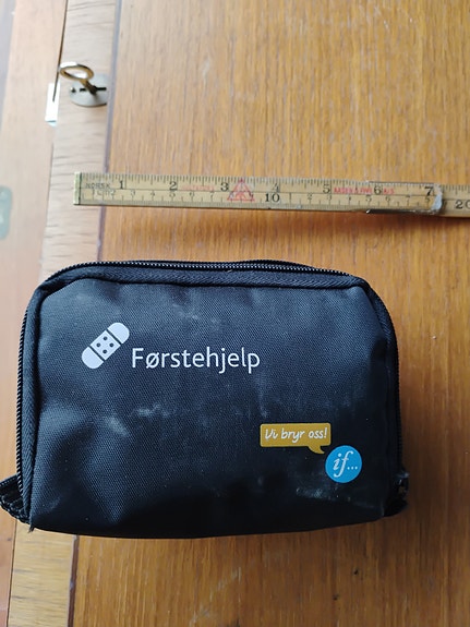 Product image 1 of 2