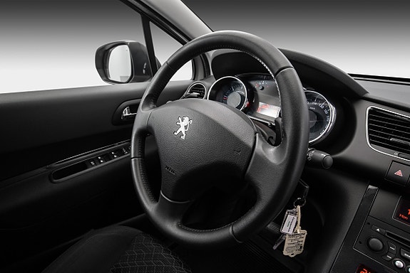 Peugeot 3008 12 of 22