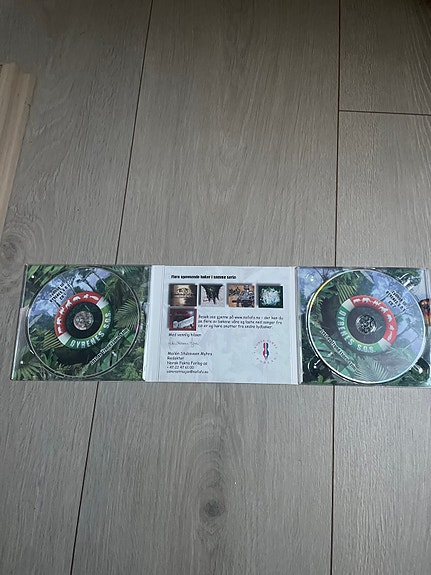 Product image 2 of 2