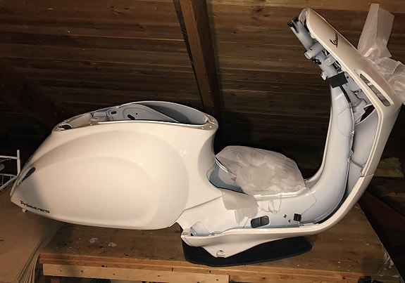 Product image 2 of 9
