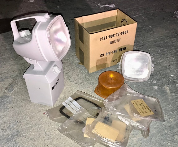 Product image 1 of 2