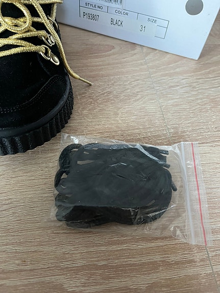 Product image 9 of 9