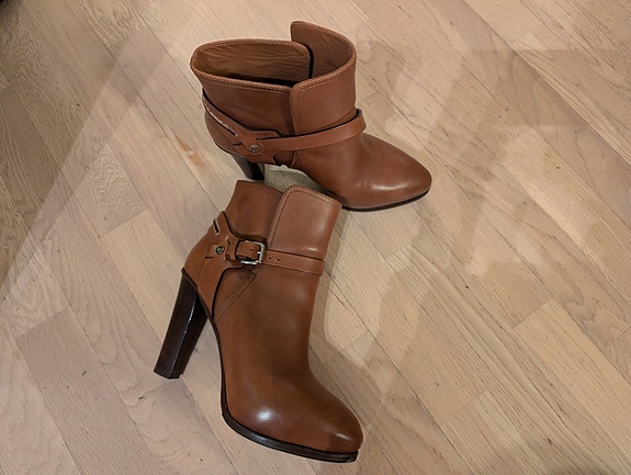 Product image 1 of 6