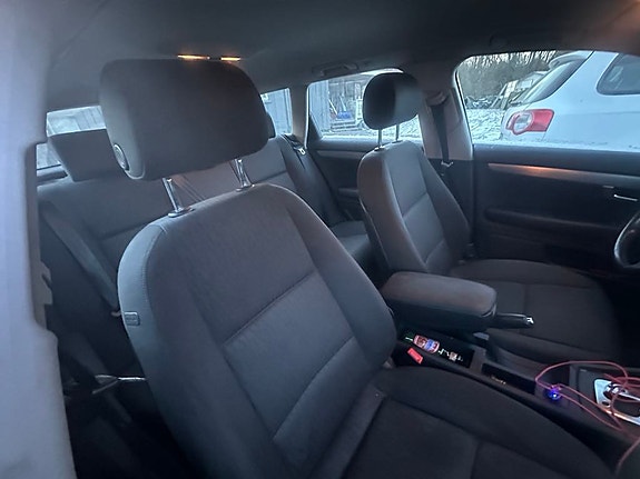 Audi A4 5 of 6