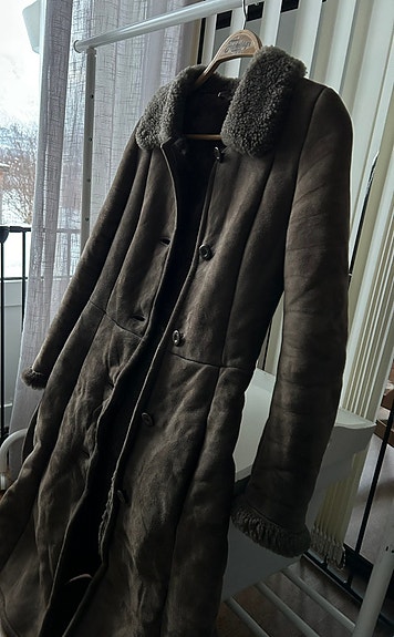 Product image 1 of 8