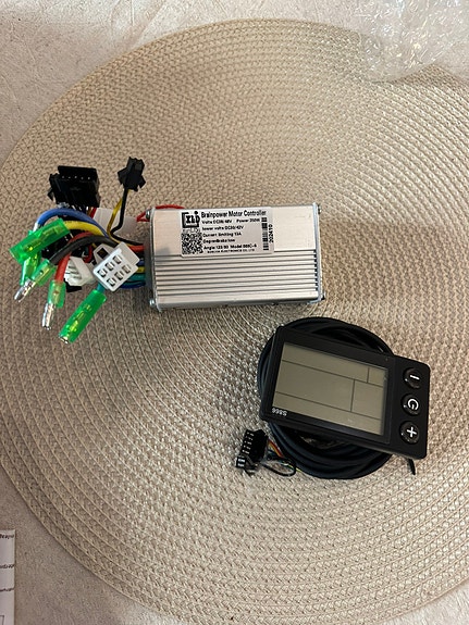 Product image 3 of 3